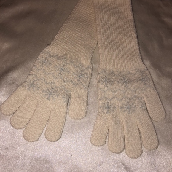 Zara Jacquard Knit White Long Gloves Pale Blue Snowflake Pattern Size S NWT - Picture 10 of 16